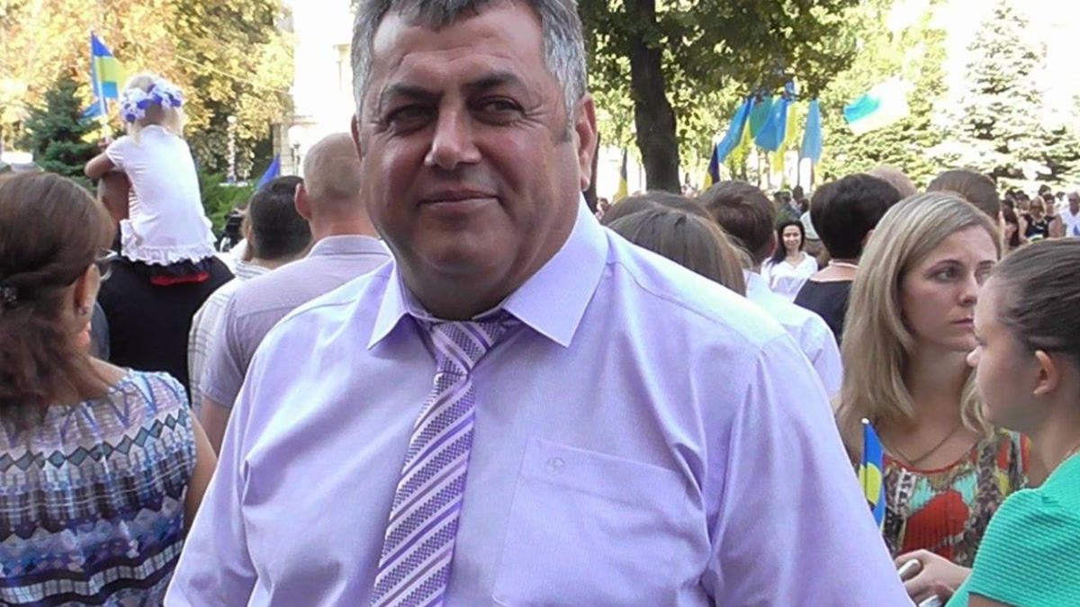 В Украине ранили ножом мэра Пятихаток Гилала Исаева
