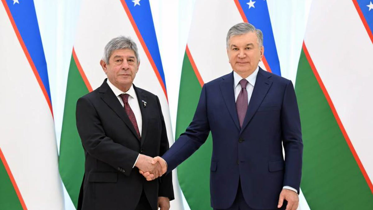Азербайджан отозвал посла в Узбекистане Гусейна Гулиева