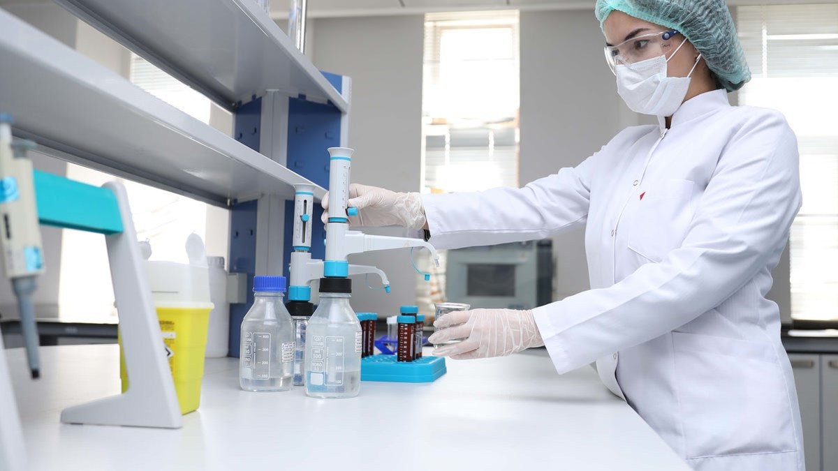 В Институте пищевой безопасности Азербайджана назначили нового руководителя центра