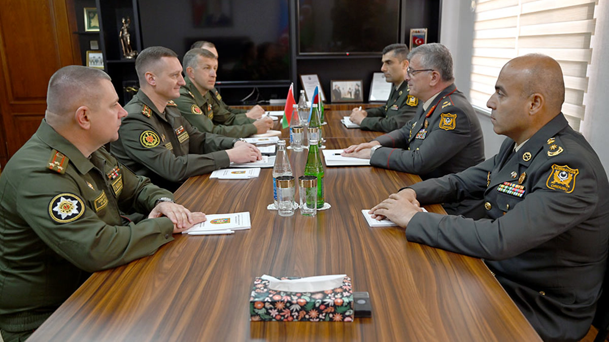 Азербайджан и Беларусь обсудили охрану военных объектов в Баку