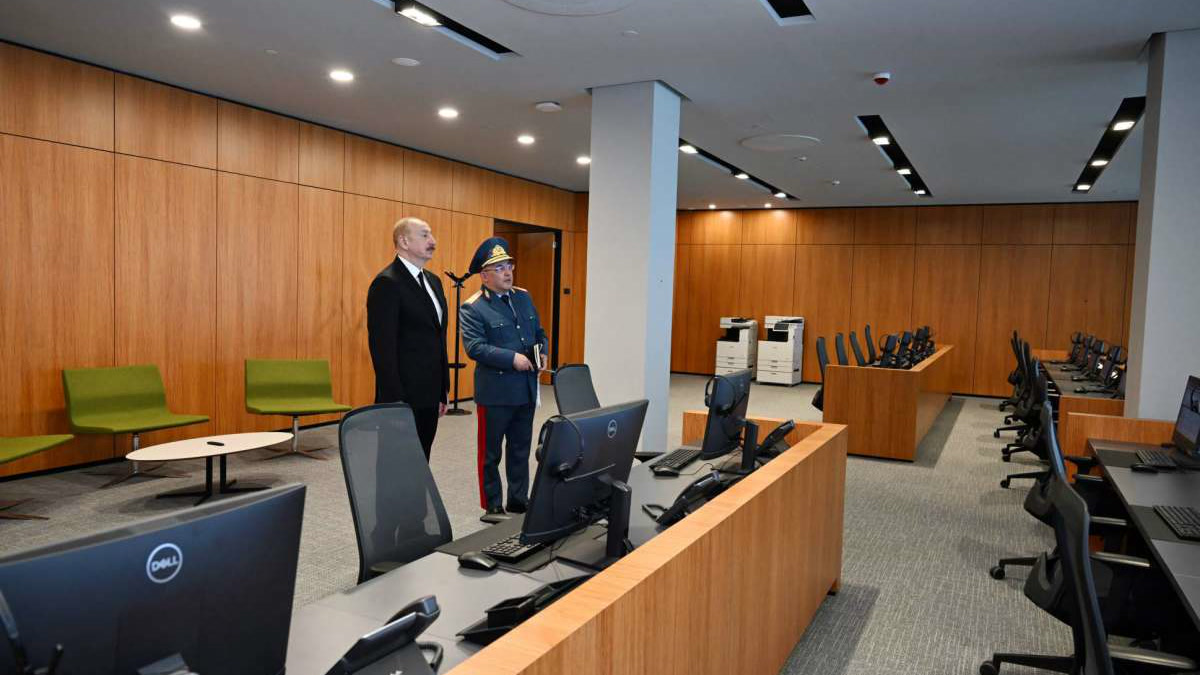 Для заказов из-за рубежа в Азербайджан изменились правила таможенного декларирования