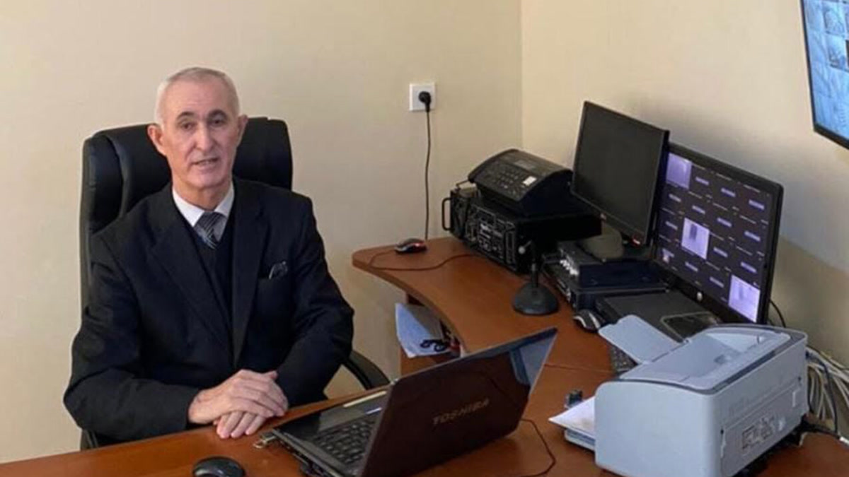 В Азербайджане скончался известный педагог Неби Махмудов