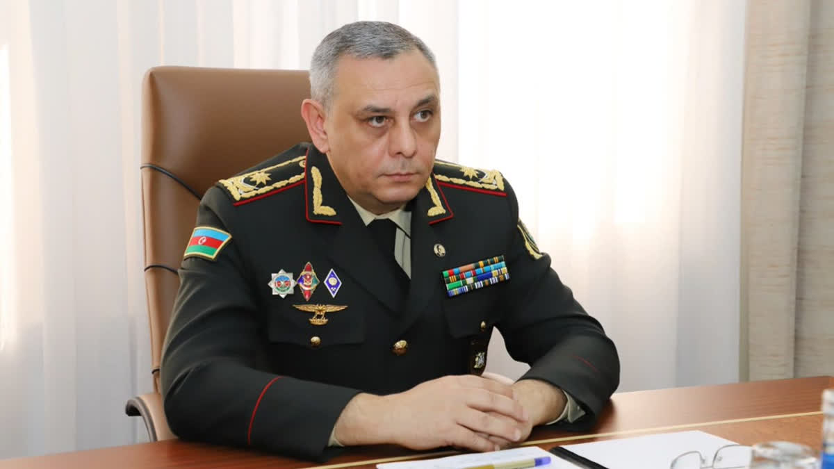 В Азербайджане более 500 сотрудников службы призыва привлекли к дисциплинарной ответственности