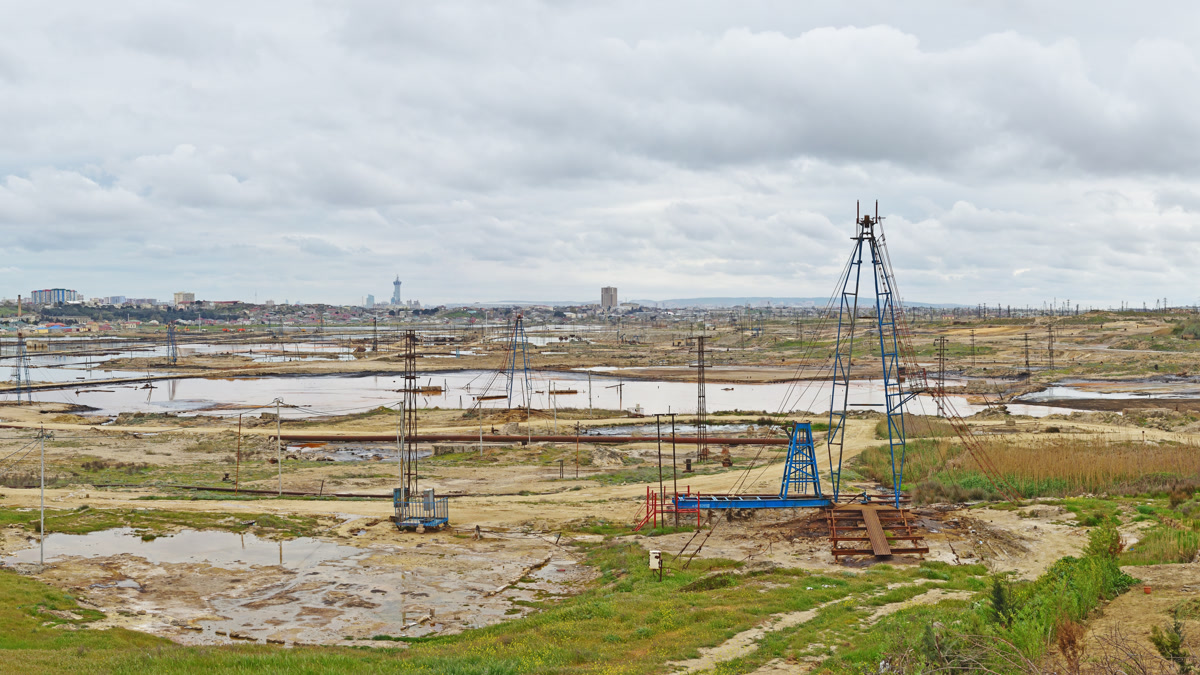 В поселке Рамана в Баку нашли тела супругов