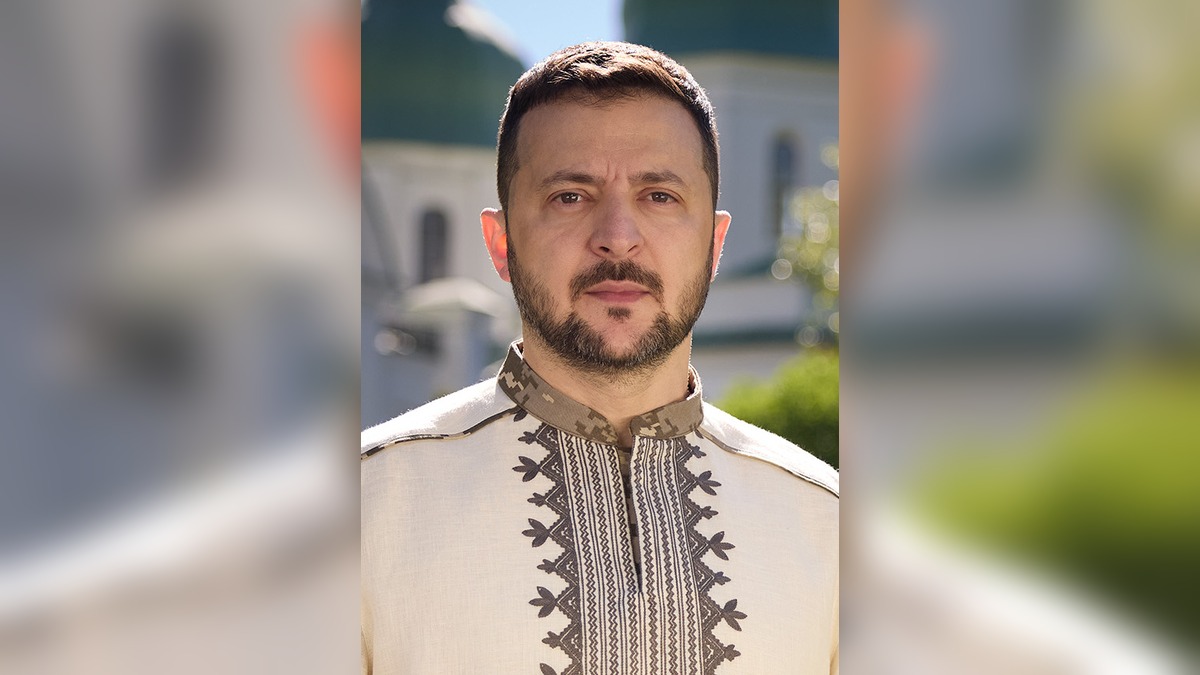 Зеленский поблагодарил Азербайджан на форуме НАТО в Анкаре