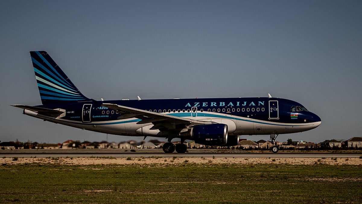 AZAL предупредила о высоком спросе на рейсы Баку–Нахчыван