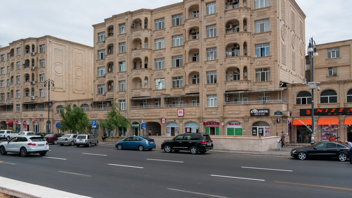 В Азербайджане разъяснили, какие дома нельзя оформить документально