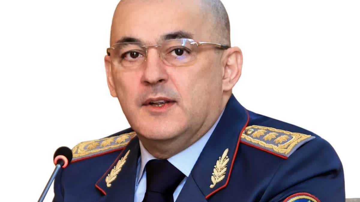 На бывшего начальника Балакенского таможенного управления завели уголовное дело