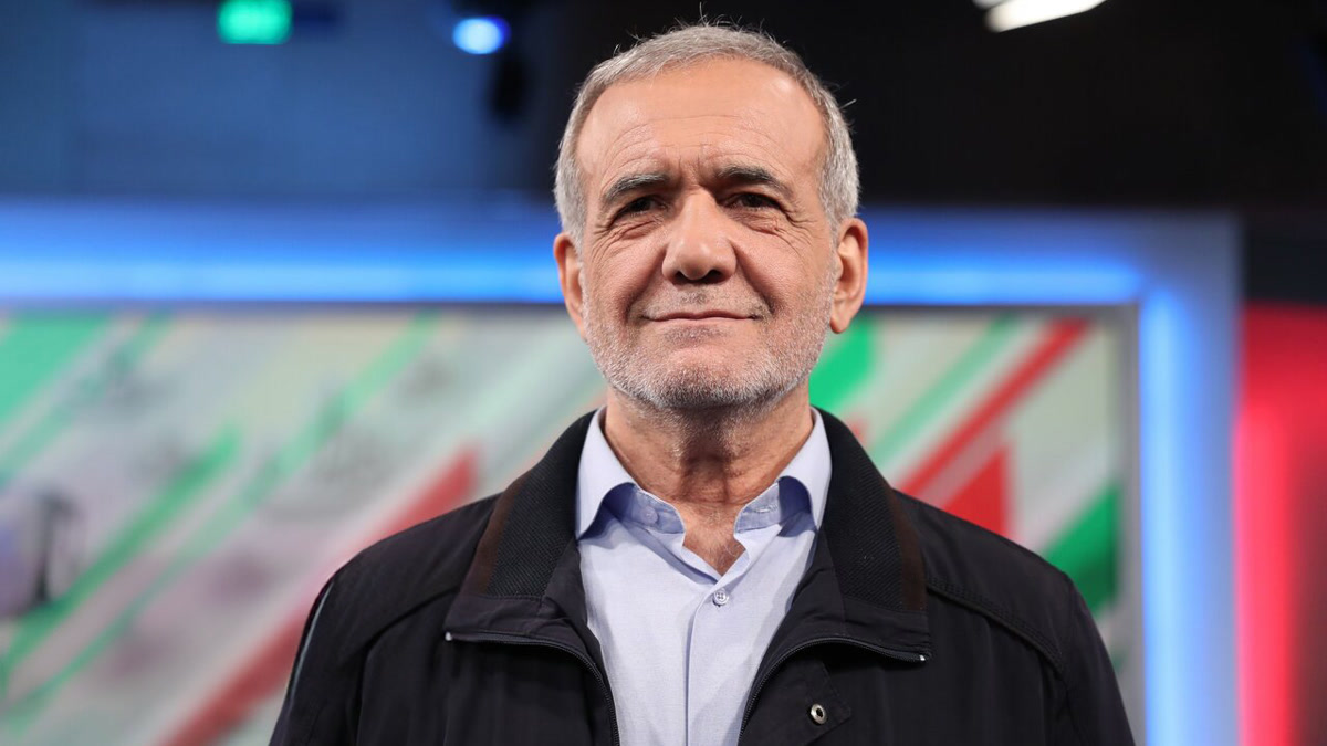 Пезешкиан заявил о роли соседей Ирана на фоне напряженности у границ