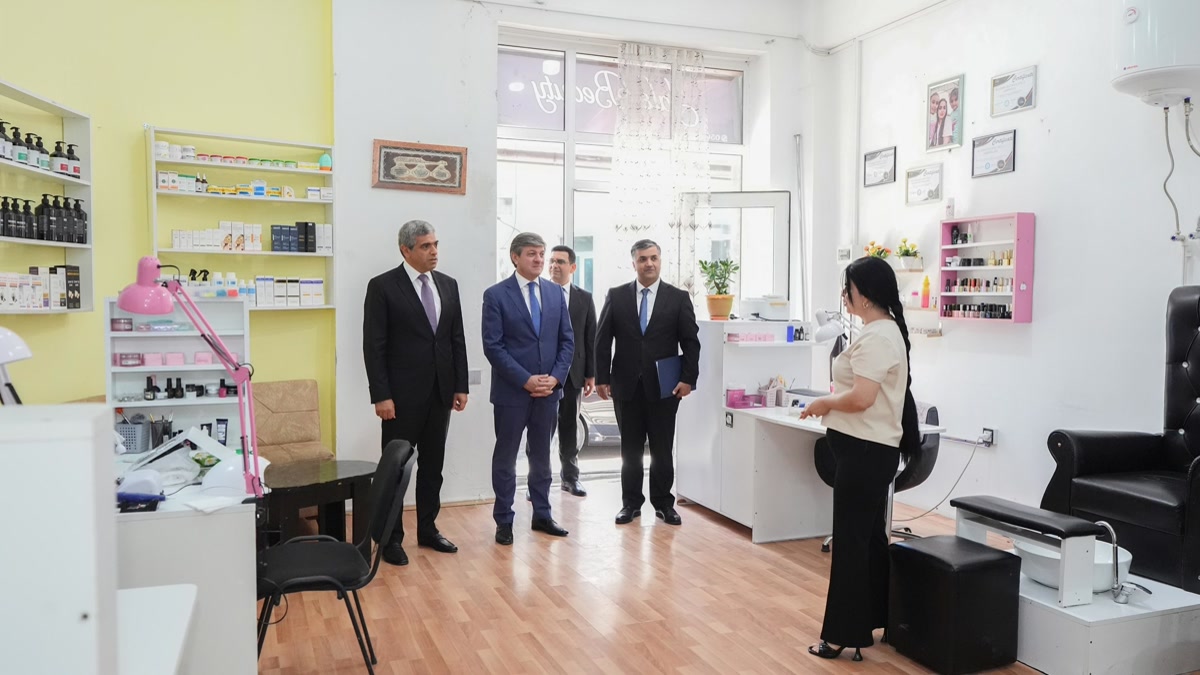 В Азербайджане разъяснили выплату компенсации за неиспользованный отпуск