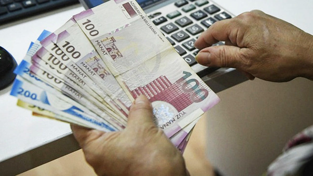 В Азербайджане в 2027 году ожидаются индексация пенсий и рост минимальной зарплаты