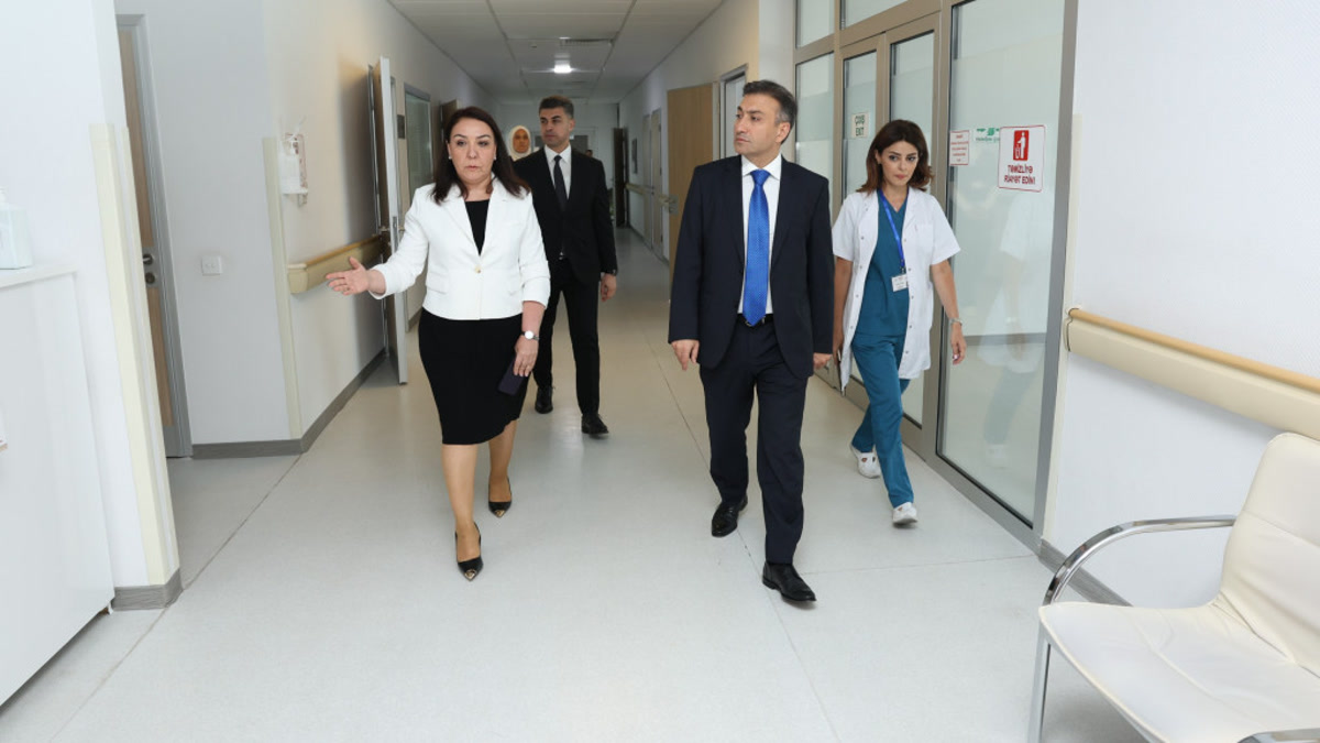 TƏBİB объявил тендер на ремонт помещений в 32 медучреждениях