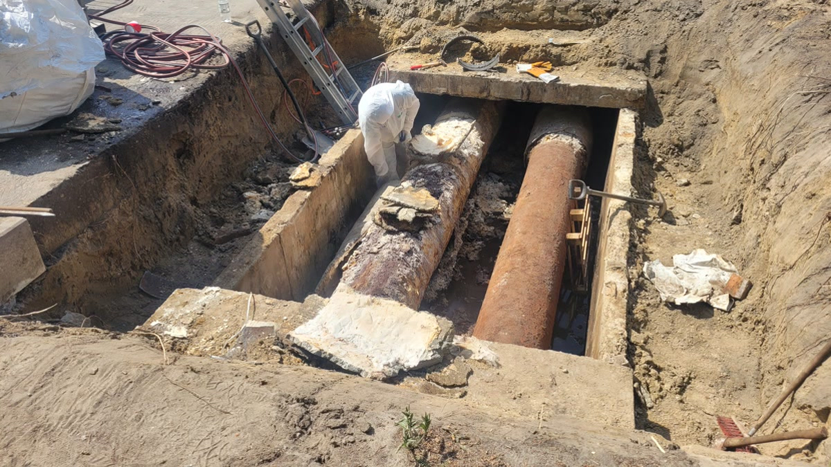 Авария на водопроводе произошла на улице Зардаби в Баку