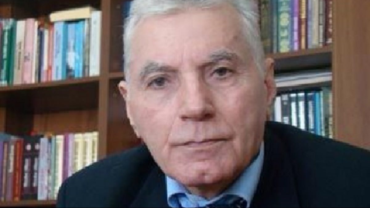 Умер известный азербайджанский поэт Аяз Вефалы